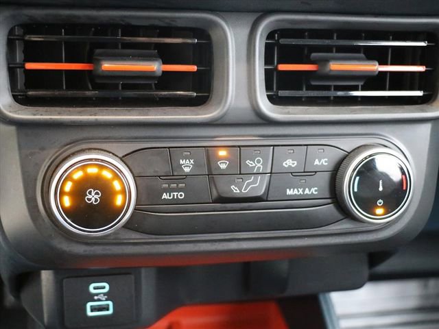 Used 2023 Ford Maverick XLT image 23