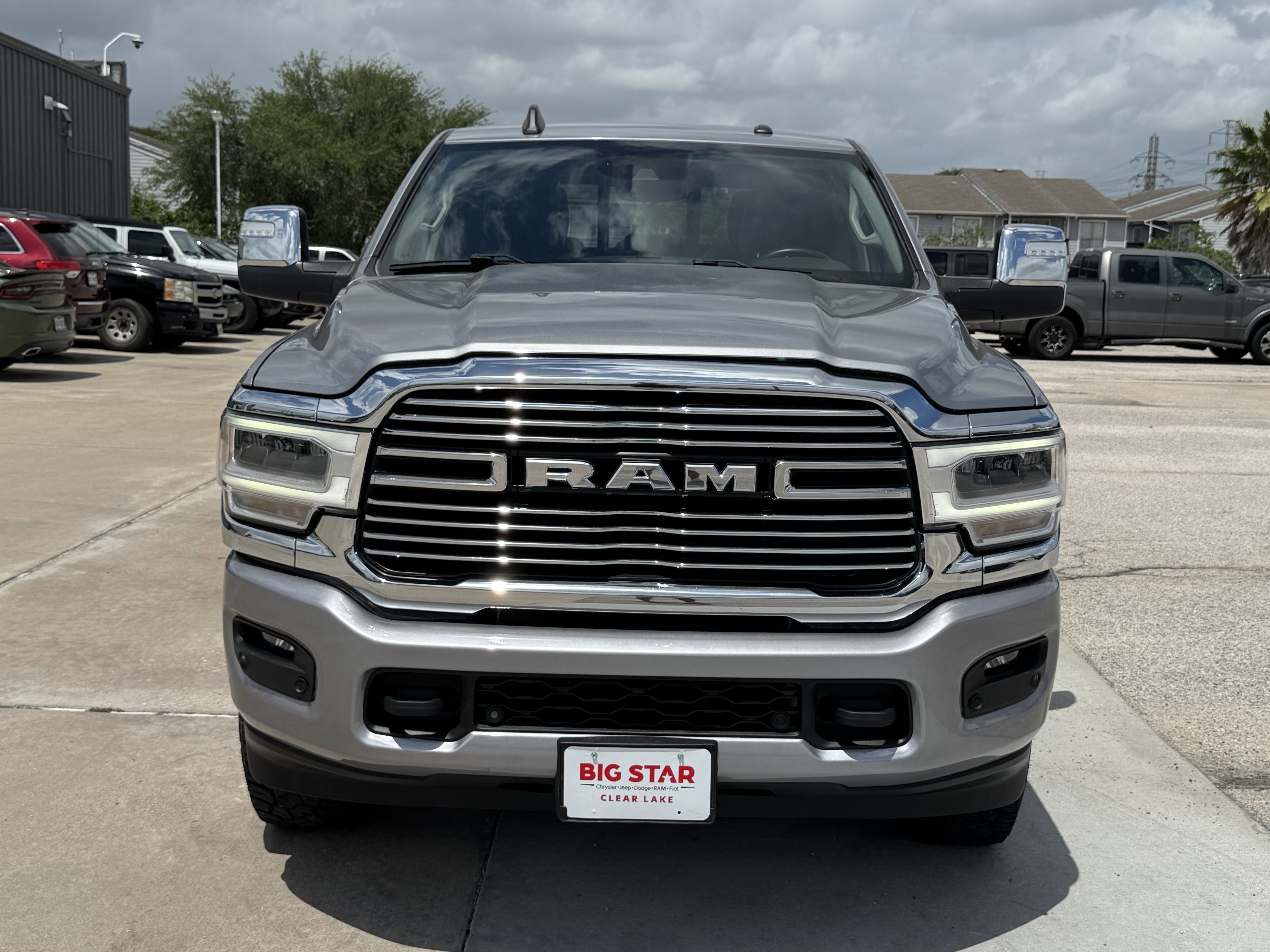 Used 2024 RAM 2500 Laramie w/ Safety Group image 3