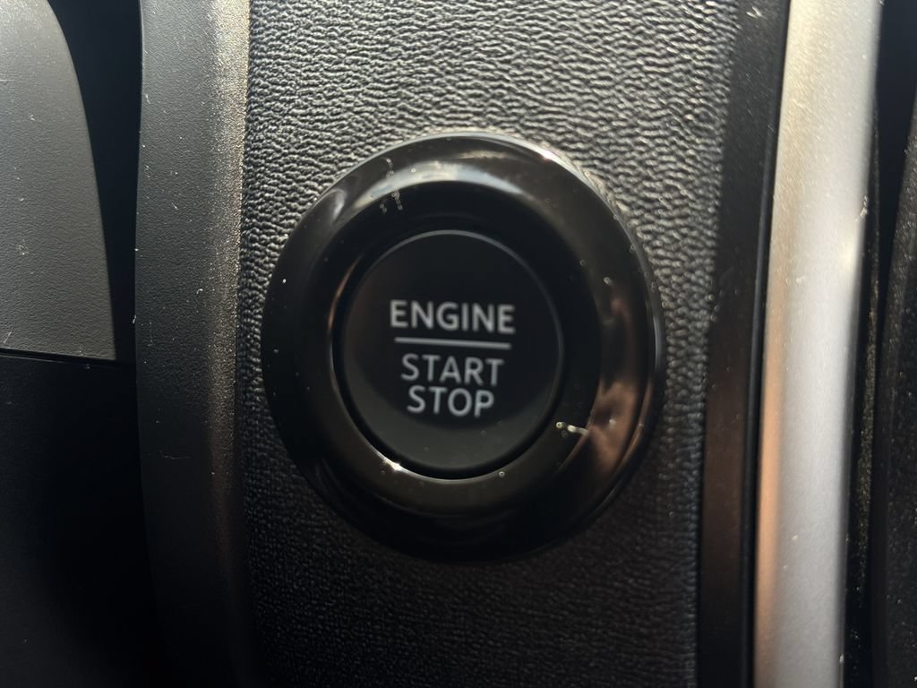 Used 2025 Ford Expedition Active AWD/4WD image 20