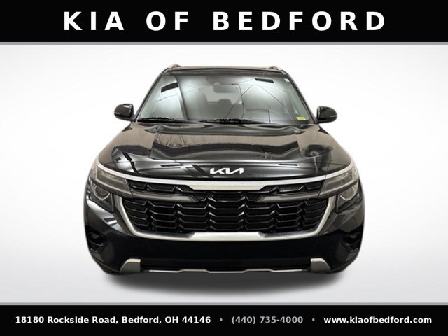 Certified 2024 Kia Seltos EX AWD/4WD image 2