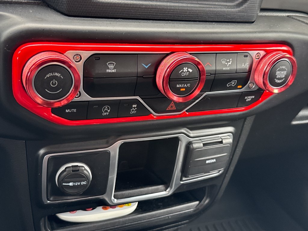 Used 2022 Jeep Gladiator Sport AWD/4WD image 21