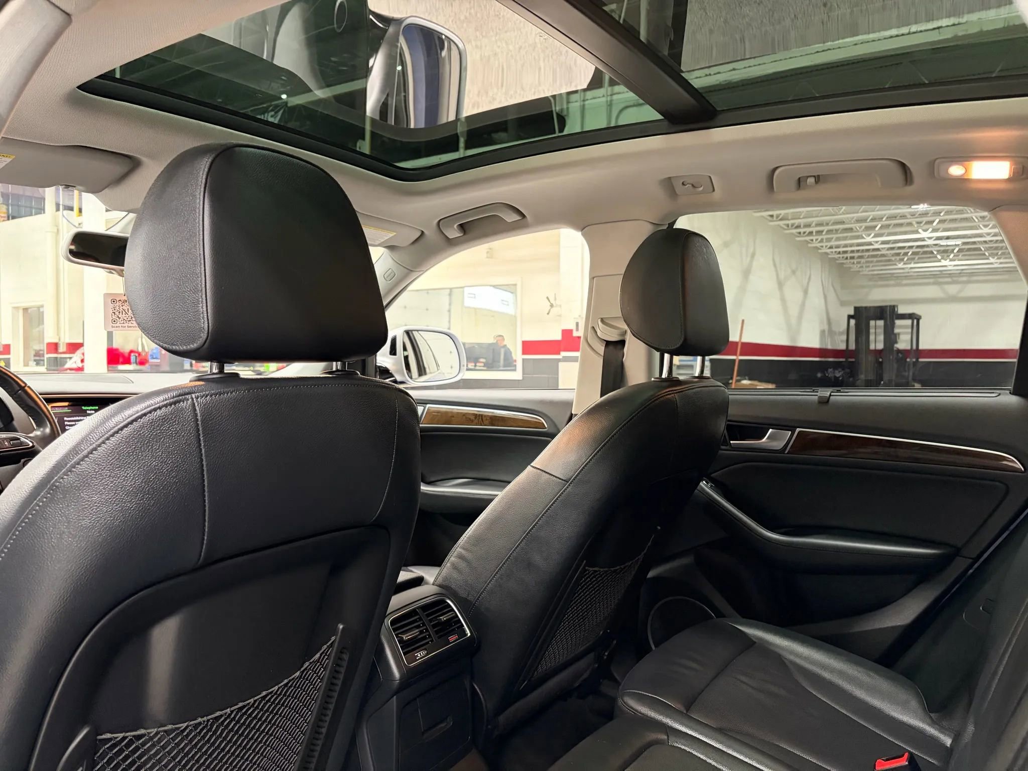 Used 2017 Audi Q5 3.0T Prestige image 24