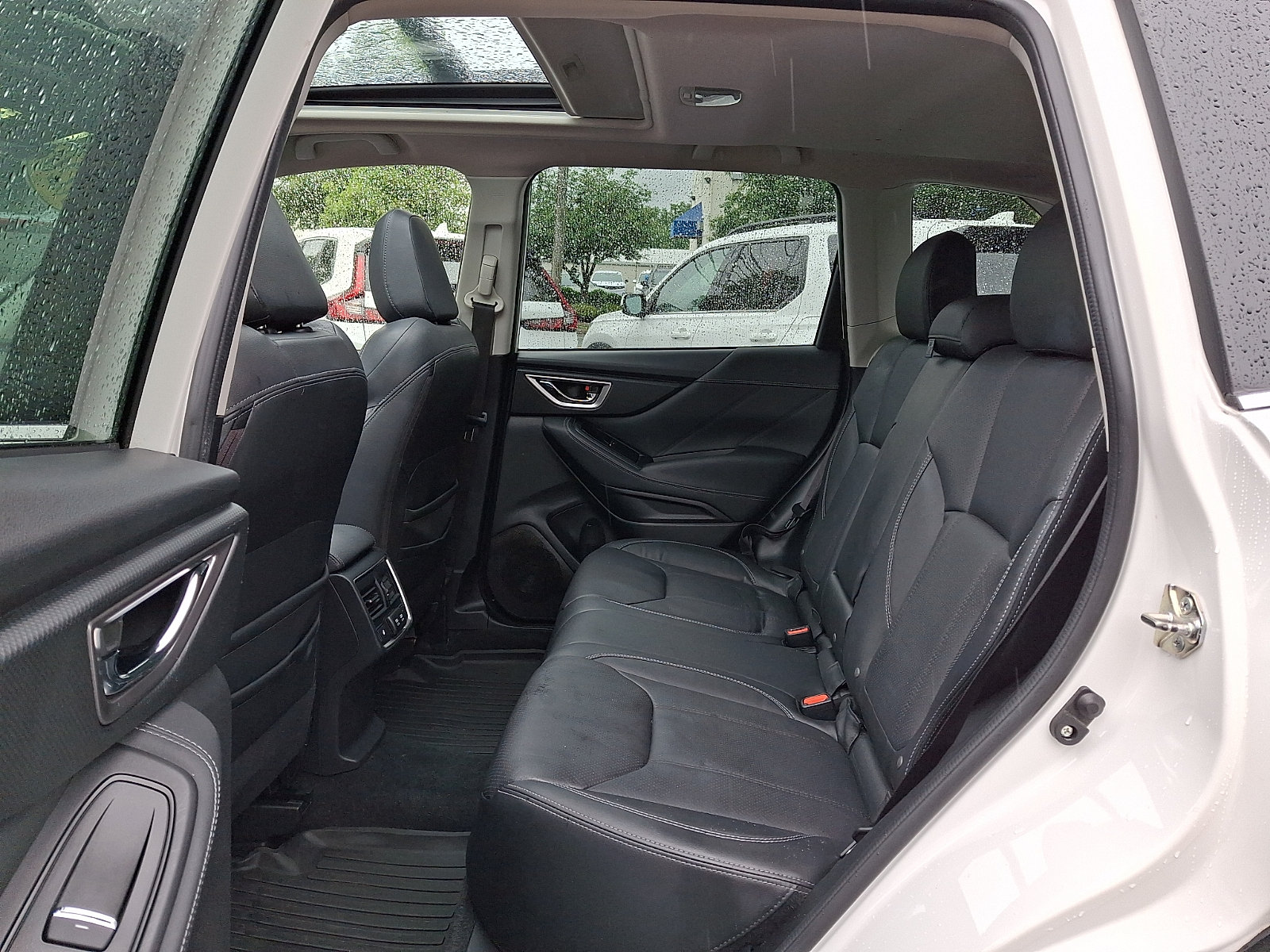 Used 2020 Subaru Forester Touring AWD/4WD image 9