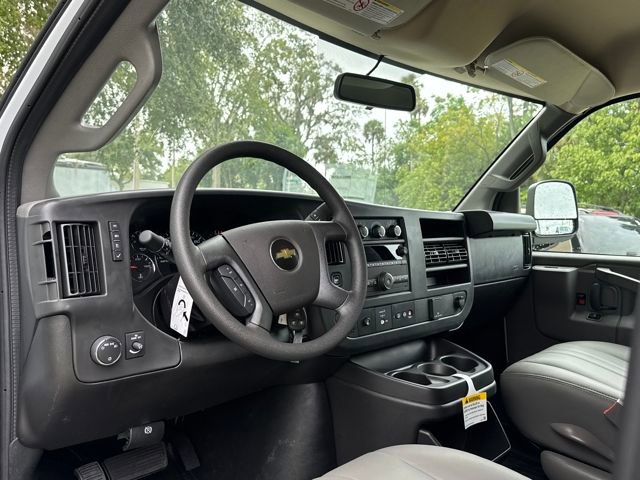New 2025 Chevrolet Express 2500 Work Van 3D Extended Cargo Van w/ Driver Convenience Package RWD image 24