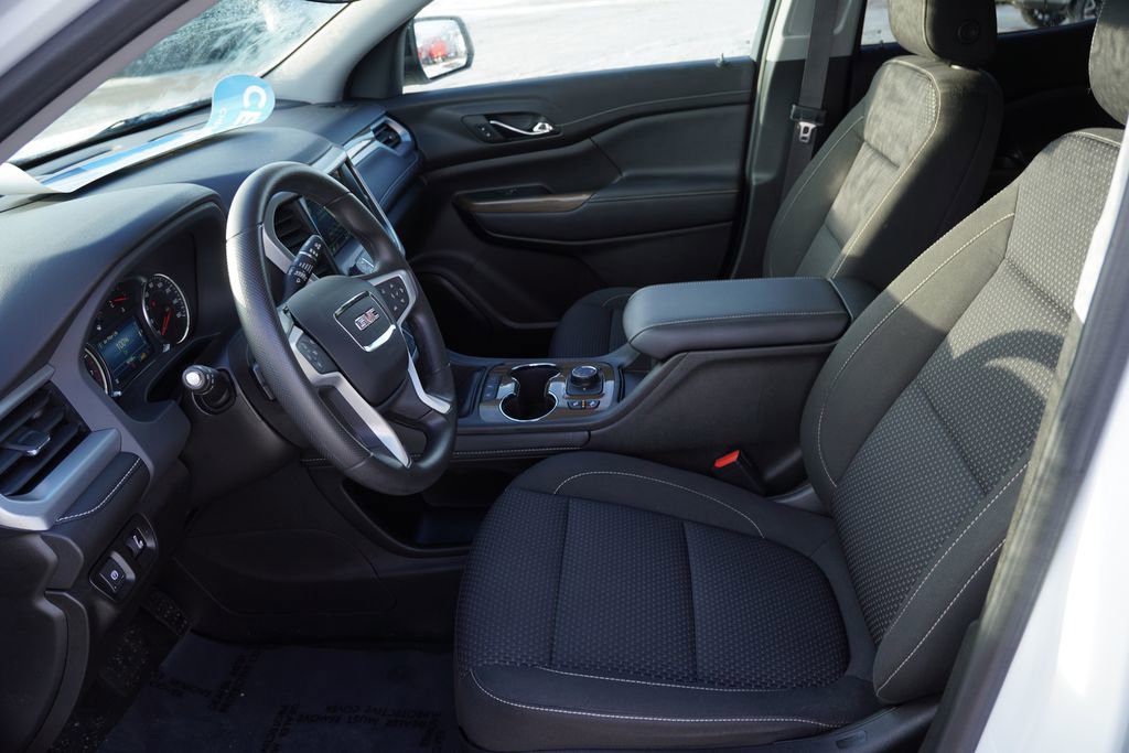 Certified 2023 GMC Acadia SLE w/ Driver Convenience Package image 16