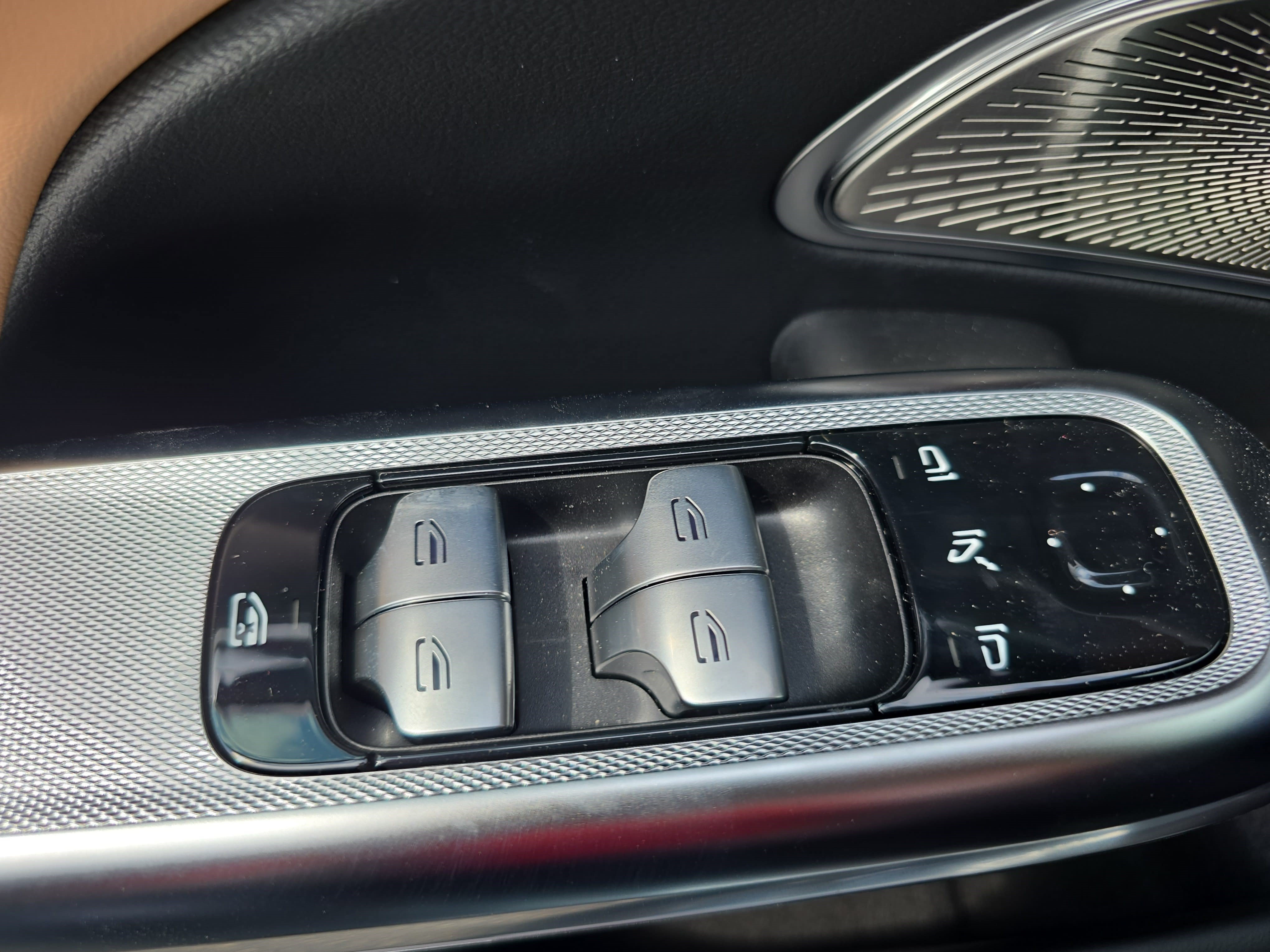 New 2026 Mercedes-Benz E 53 AMG e 4MATIC Sedan image 28