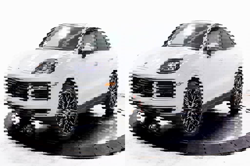 New 2026 Porsche Cayenne S image 1