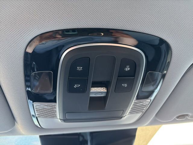 Used 2020 Hyundai Palisade SEL w/ Premium Package image 18