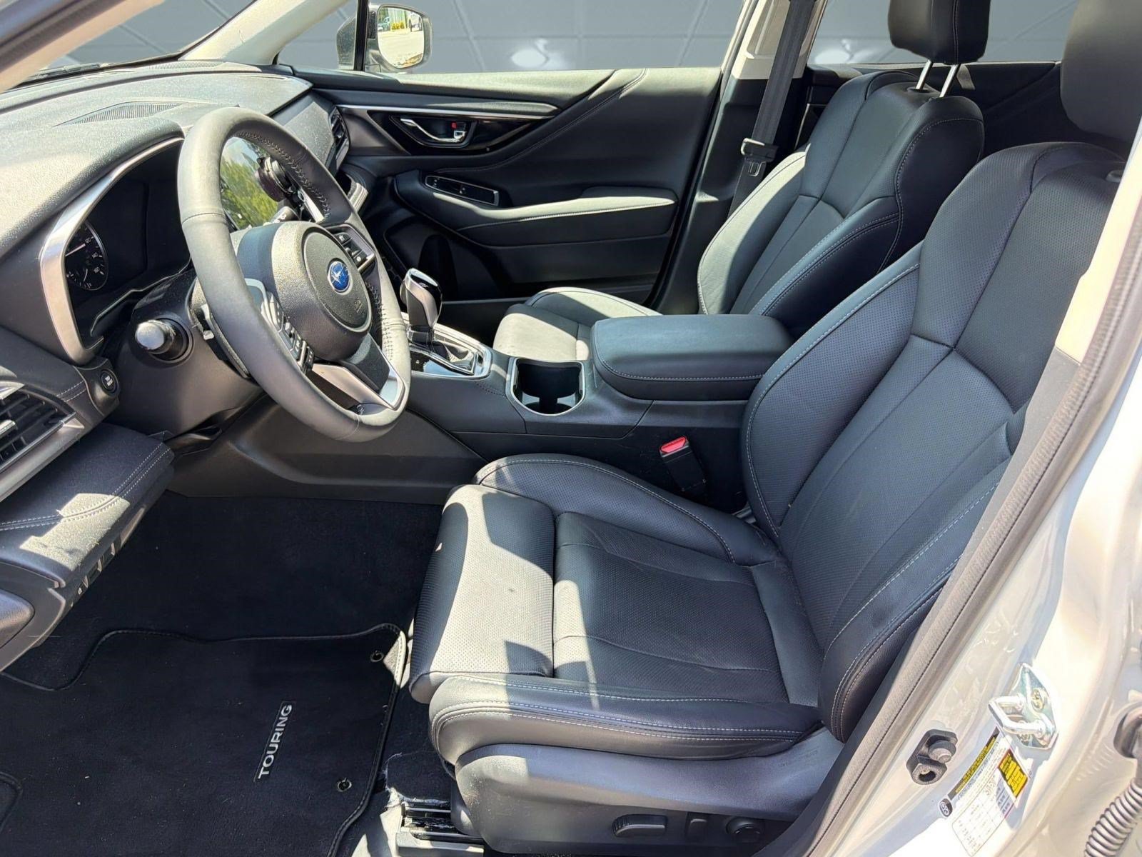Used 2025 Subaru Outback Touring w/ Popular Package #2 AWD/4WD image 5