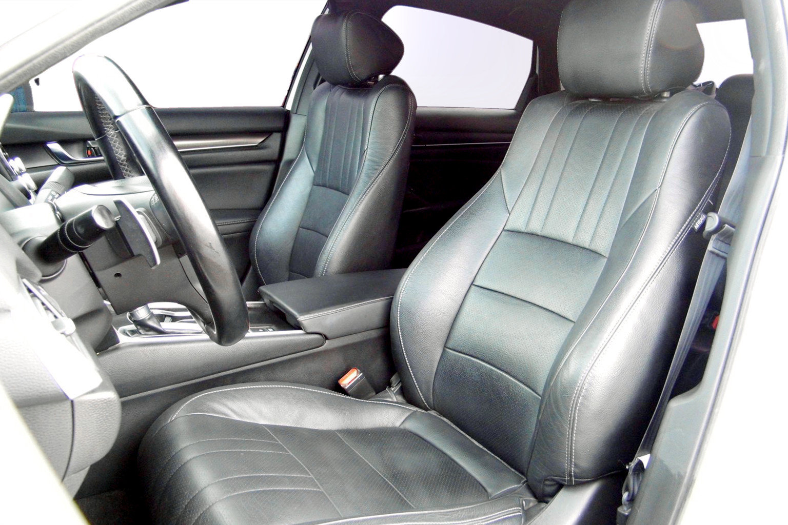 Used 2022 Honda Accord Sport image 8