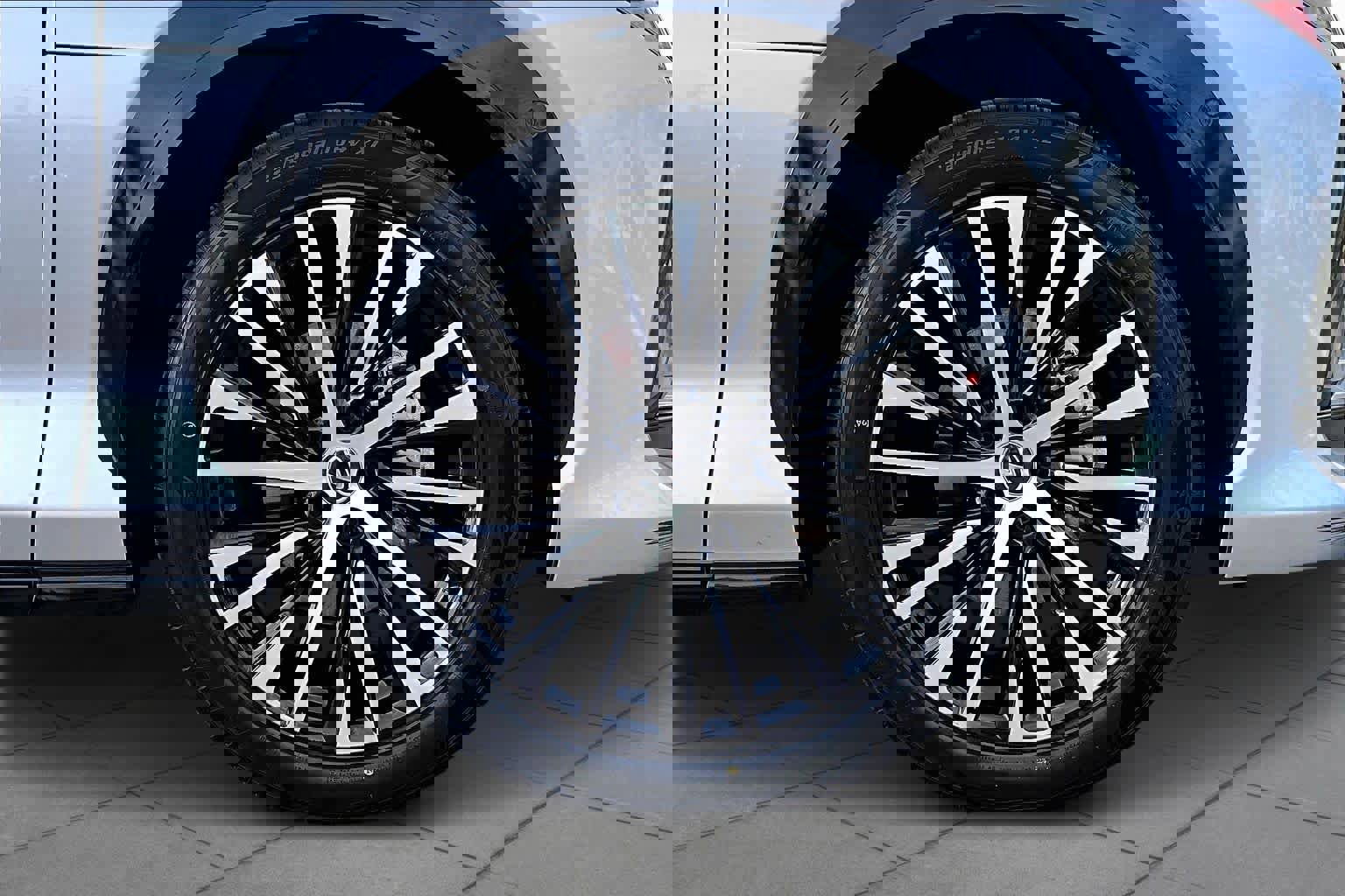 Certified 2023 Lexus RZ 450e Premium w/ Technology Package image 10