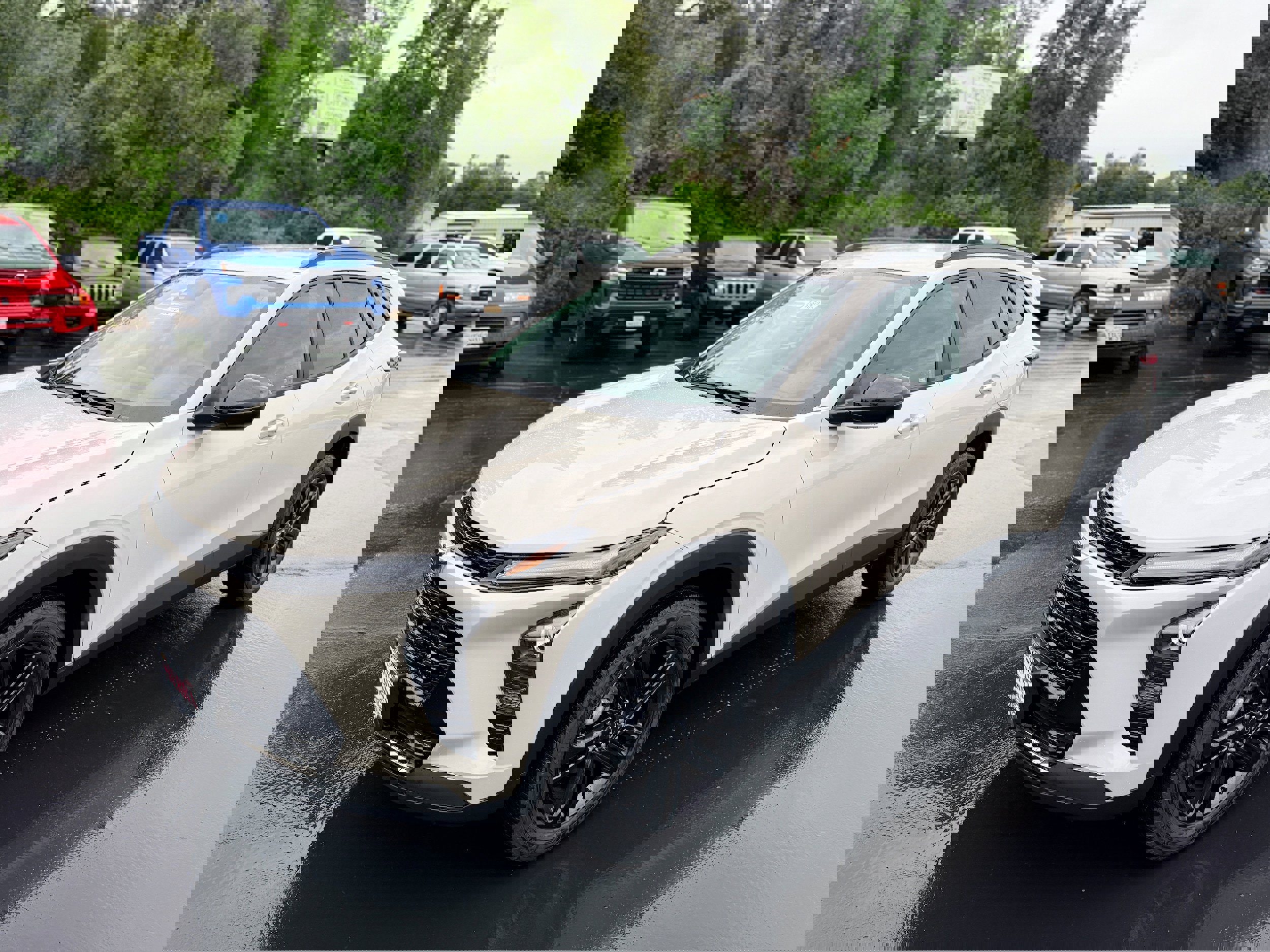 New 2026 Chevrolet Trax ACTIV image 1