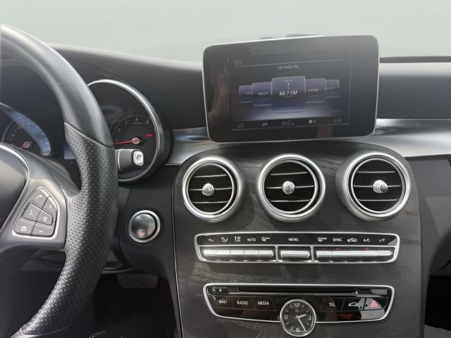 Used 2016 Mercedes-Benz C 300 4MATIC Sedan image 13