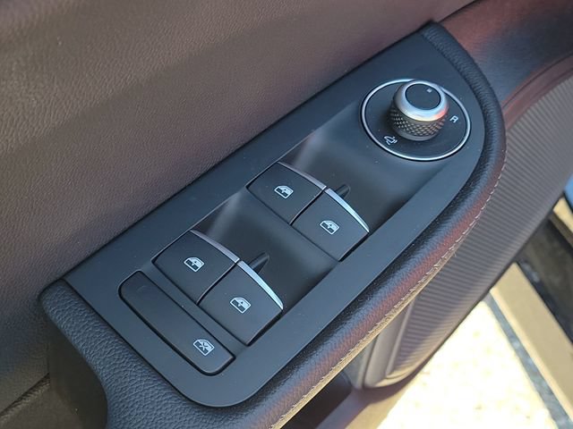 New 2026 Alfa Romeo Giulia w/ Driving Assist Package RWD image 20