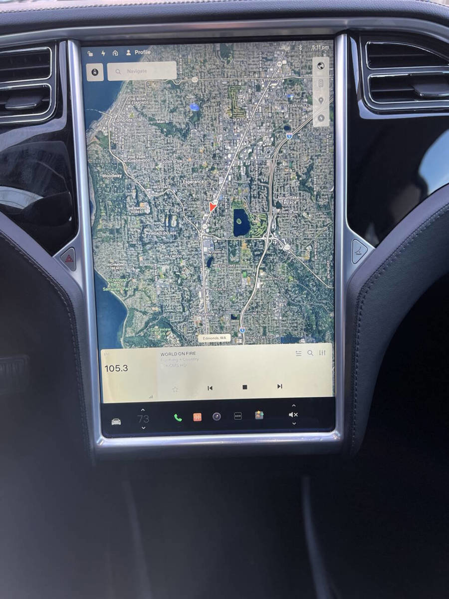 Used 2013 Tesla Model S Long Range image 13