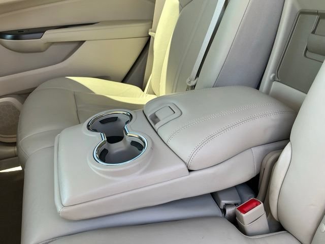 Used 2014 Cadillac SRX Luxury FWD image 35