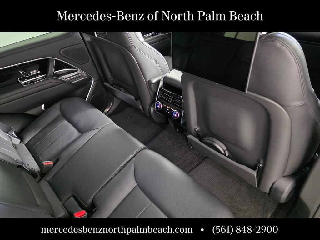 Used 2024 Land Rover Range Rover SE AWD/4WD image 27
