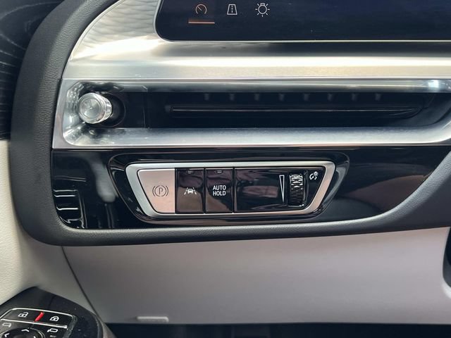 Certified 2024 Cadillac Lyriq Luxury w/ LPO, Floor Liner Package AWD/4WD image 27