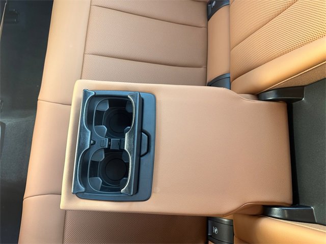 Used 2024 BMW 330i xDrive Sedan w/ Premium Package image 29