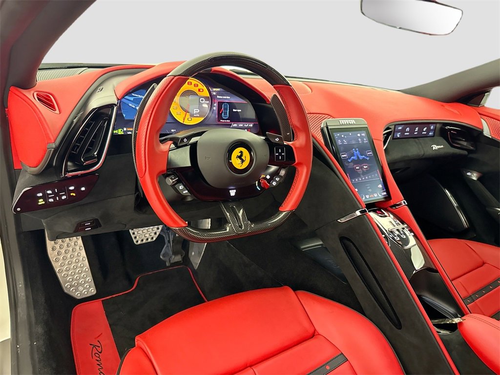 Used 2023 Ferrari Roma image 9
