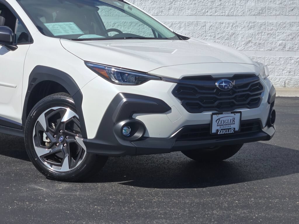 Certified 2025 Subaru Crosstrek 2.5i Limited AWD/4WD image 2