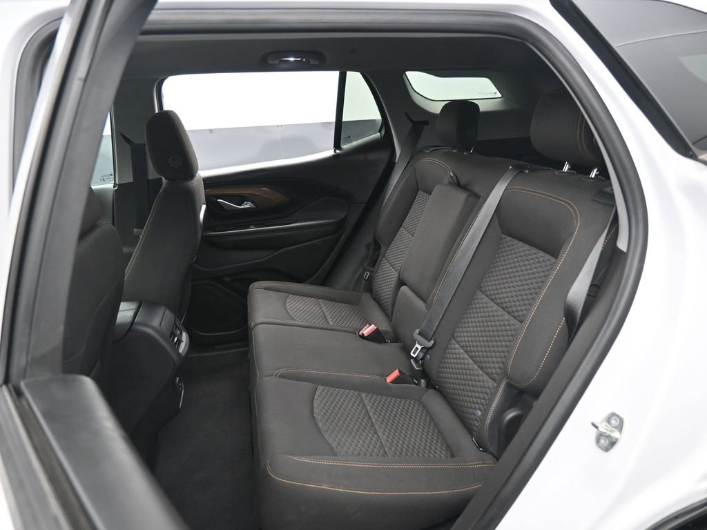 Used 2020 GMC Terrain SLE image 26