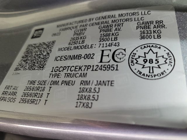 Used 2023 Chevrolet Colorado LT w/ LT Convenience Package III image 46