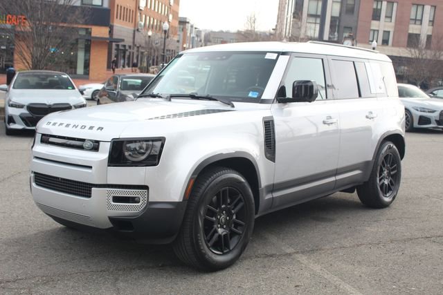 Used 2024 Land Rover Defender 110 S image 4