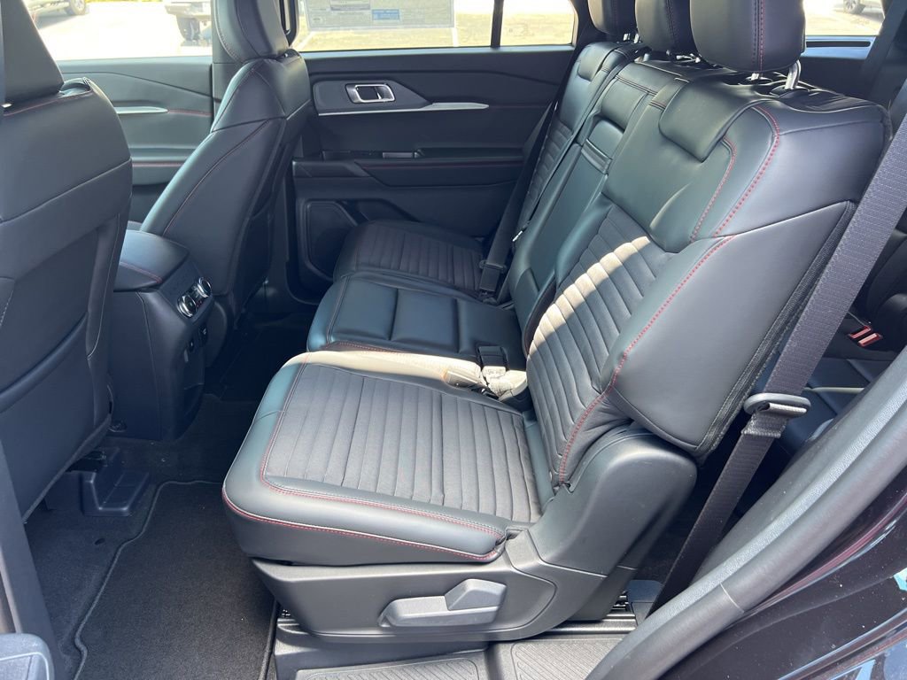 New 2026 Ford Explorer ST-Line image 11