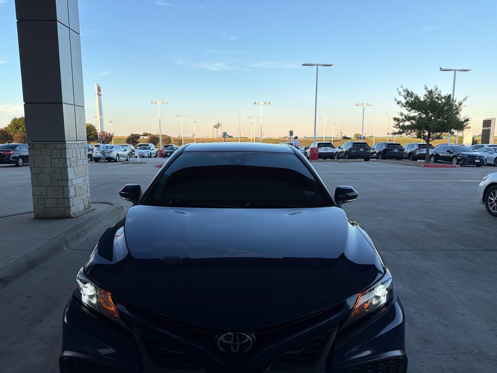 Used 2024 Toyota Camry SE FWD image 17
