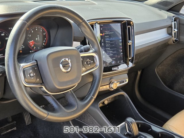 Used 2019 Volvo XC40 T5 Momentum AWD/4WD image 8