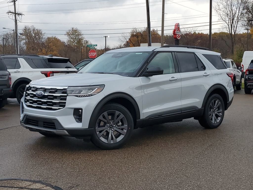 New 2026 Ford Explorer Active w/ Active Comfort Package image 30
