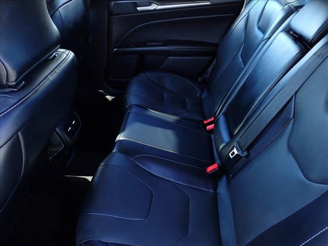 Used 2019 Ford Fusion Titanium AWD/4WD image 6