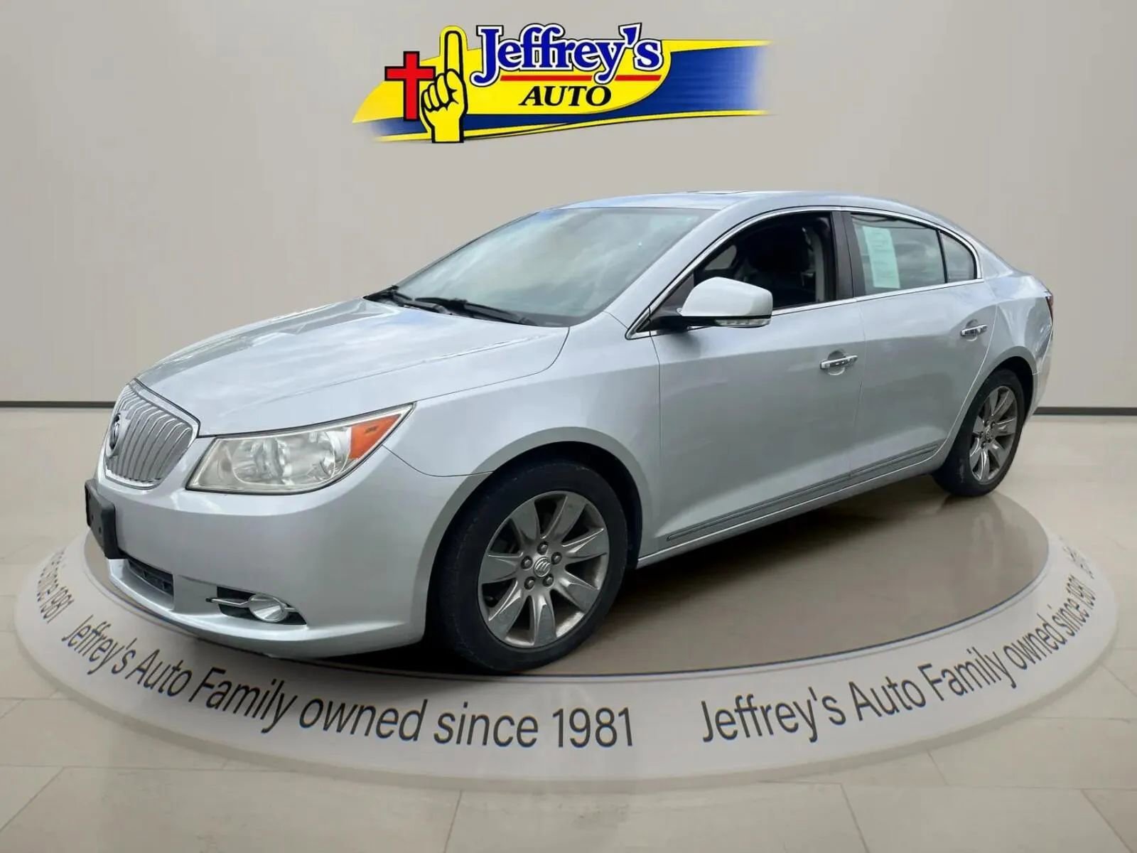Used 2012 Buick LaCrosse Premium FWD image 1