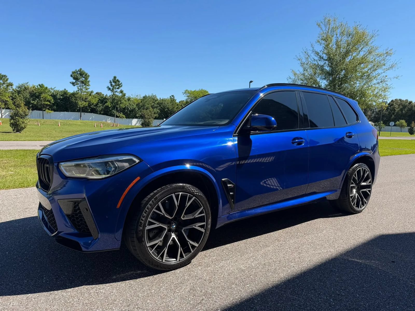 Used 2021 BMW X5 M AWD/4WD image 5