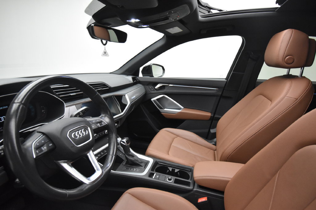 Used 2022 Audi Q3 2.0T Premium Plus AWD/4WD image 7