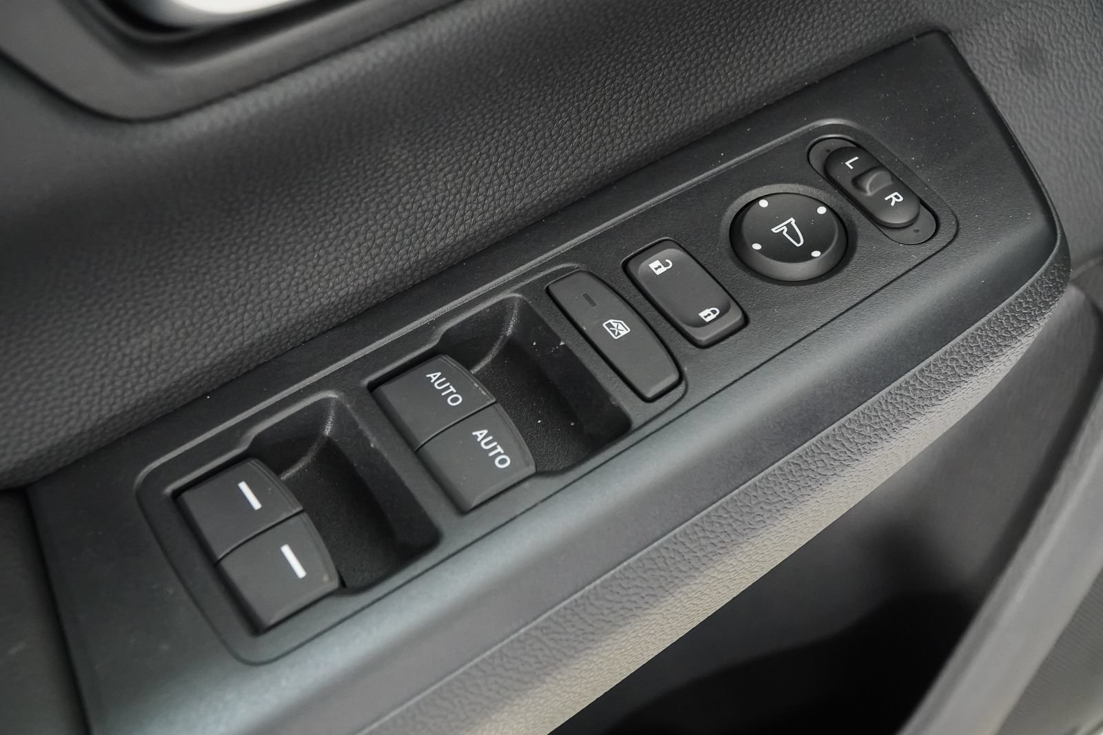 New 2026 Honda CR-V EX image 15