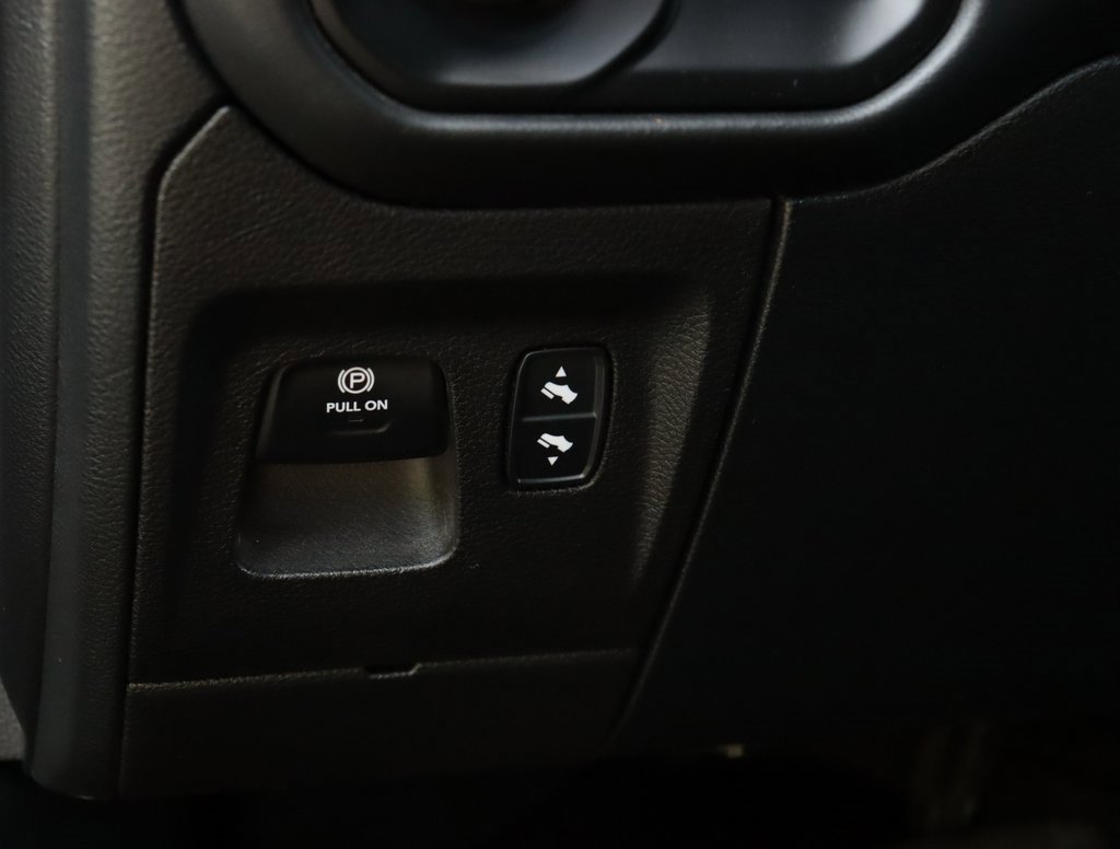 Used 2021 RAM 1500 Limited image 11