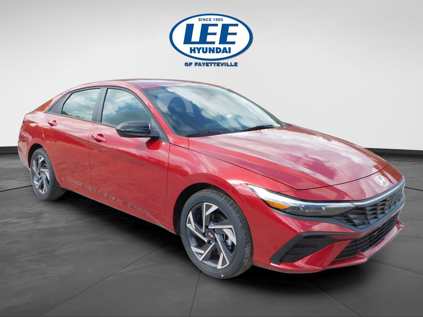 Certified 2025 Hyundai Elantra Sport image 1