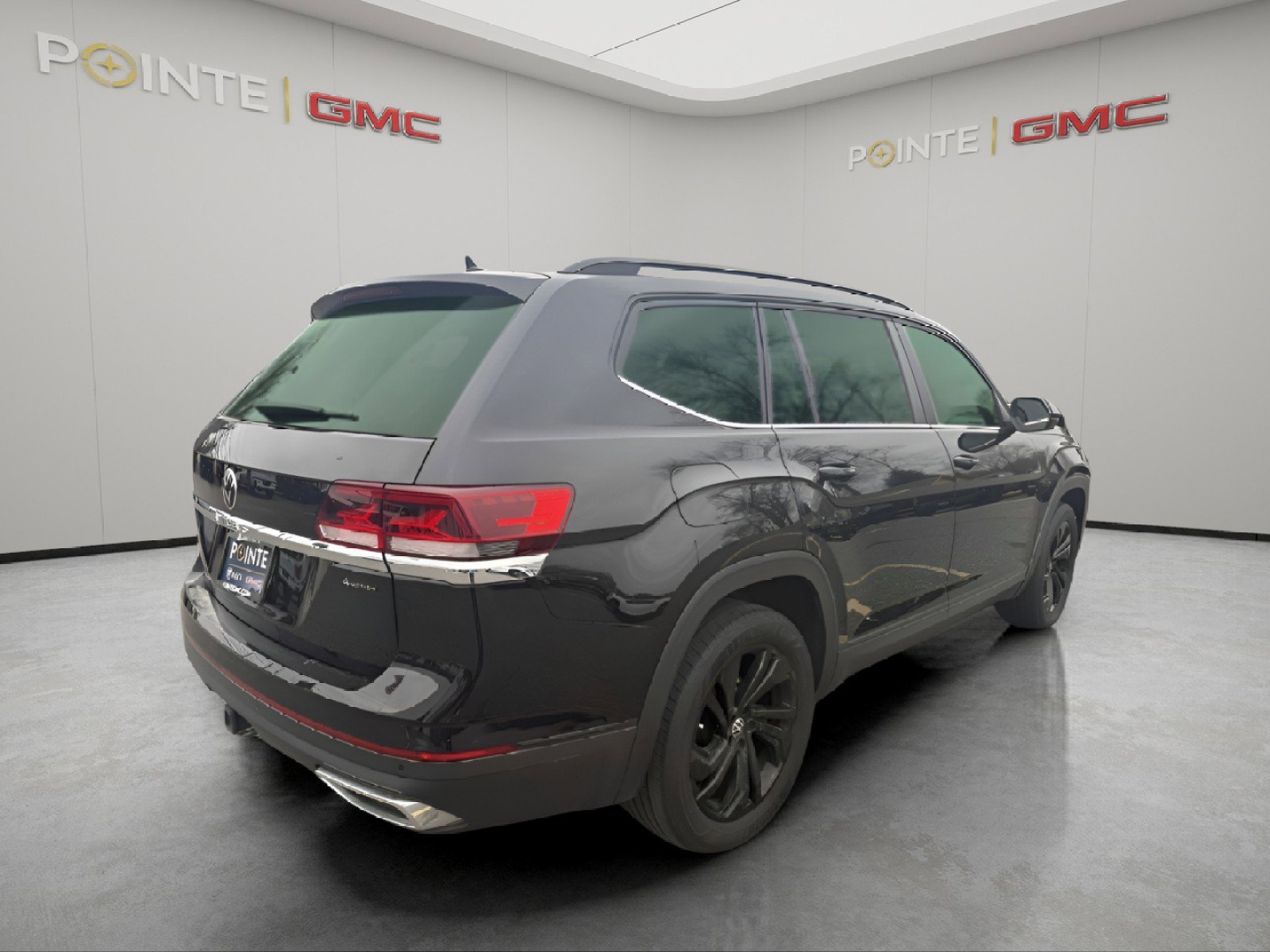 Used 2023 Volkswagen Atlas SE image 9