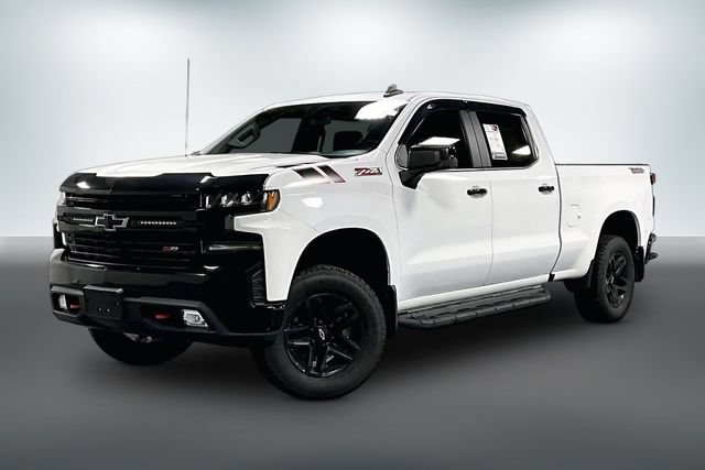 Used 2020 Chevrolet Silverado 1500 LT Trail Boss w/ Convenience Package AWD/4WD image 3