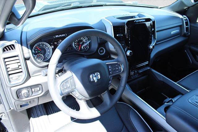 Used 2025 RAM 1500 Laramie w/ Sport Appearance Package AWD/4WD image 17