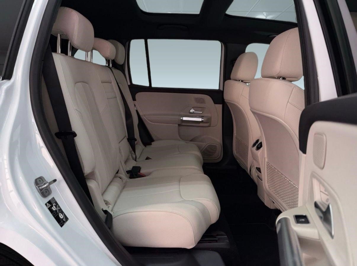 New 2026 Mercedes-Benz GLB 250 4MATIC image 28