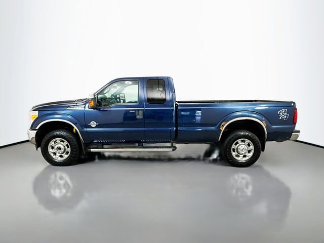 Used 2016 Ford F350 XLT w/ XLT Premium Package AWD/4WD image 4