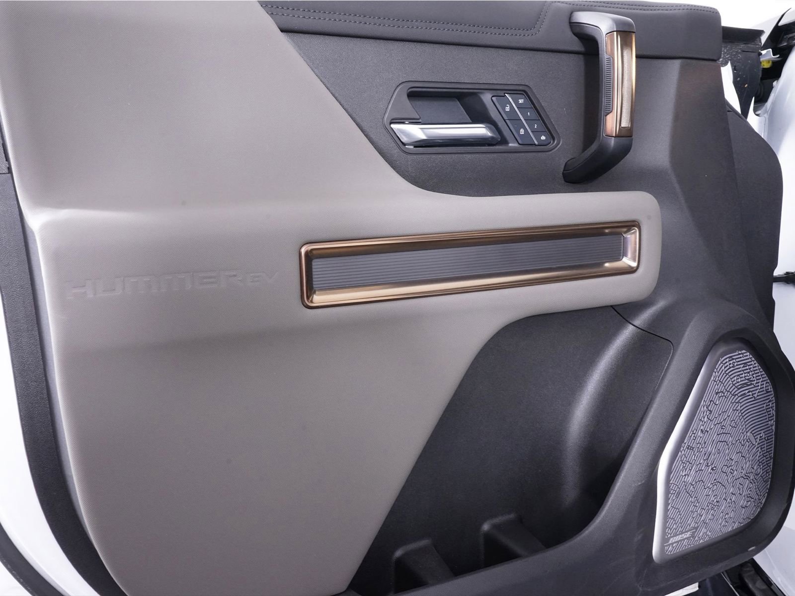 Used 2025 GMC Hummer EV 3X image 33