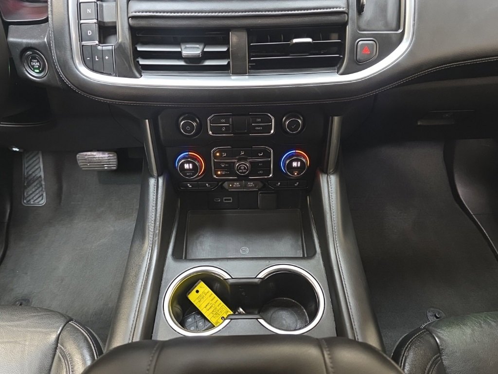 Used 2021 Chevrolet Tahoe Z71 w/ Z71 Signature Package image 25