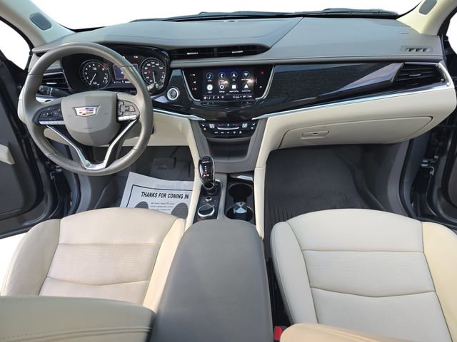 Certified 2023 Cadillac XT6 Premium Luxury w/ Technology Package FWD image 9