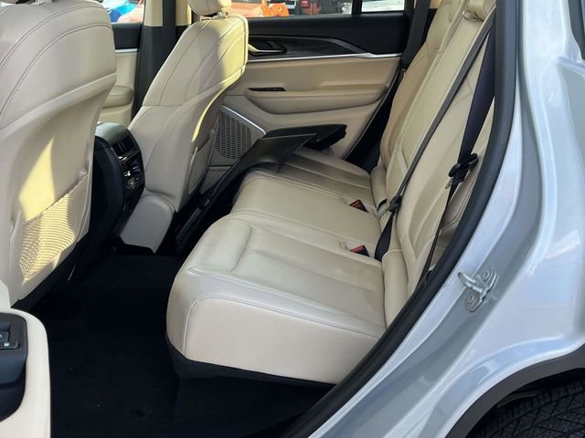 Used 2022 Jeep Grand Cherokee Limited w/ MOPAR Finishing Package image 15