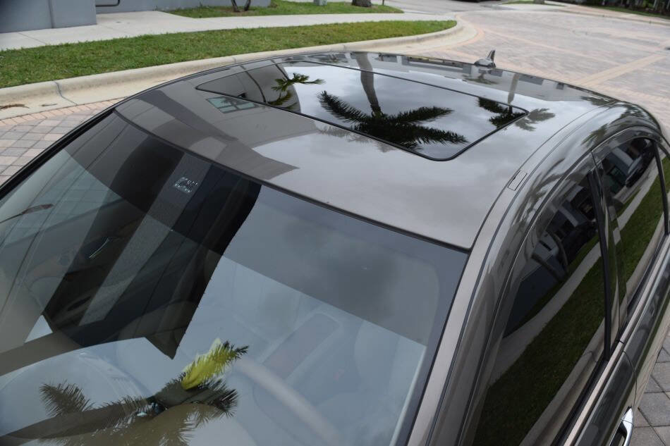 Used 2008 Mercedes-Benz E 350 4MATIC Sedan image 27