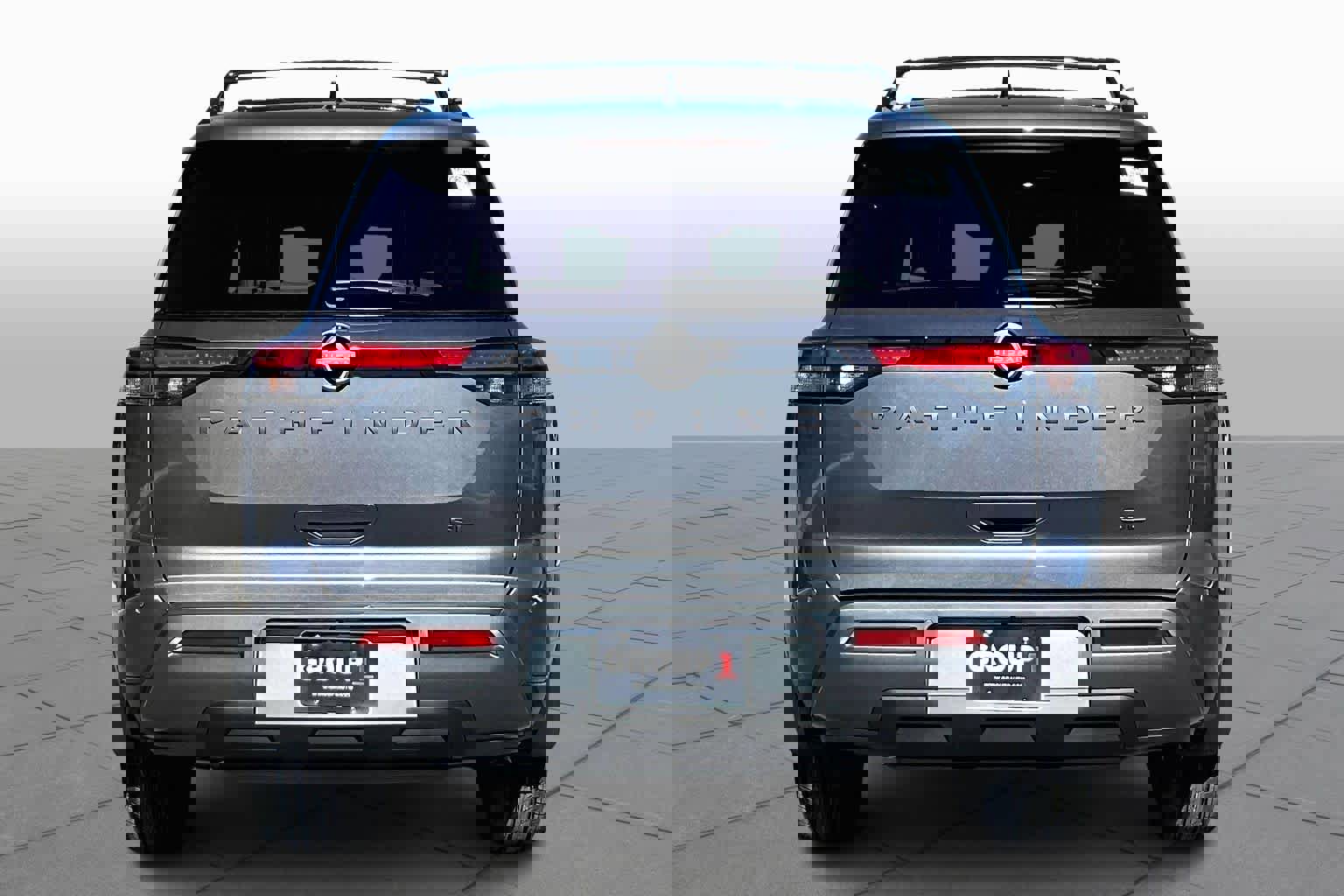 New 2026 Nissan Pathfinder SL image 4